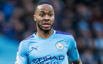 Abaddugavu batusosola mu Premier - Sterling