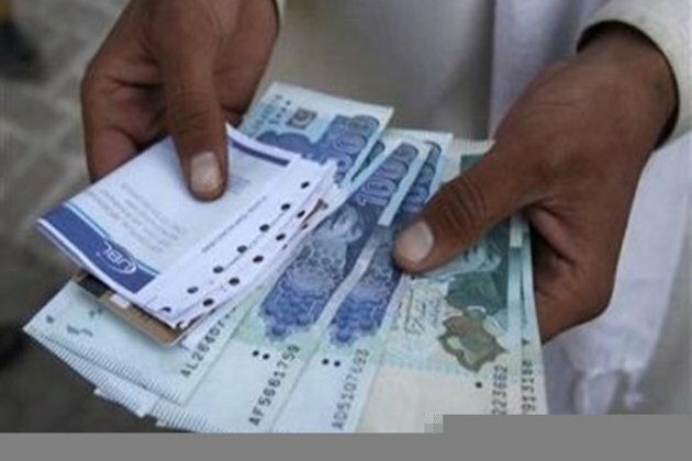Pakistani rupee registers all-time low amid falling foreign currency reserves