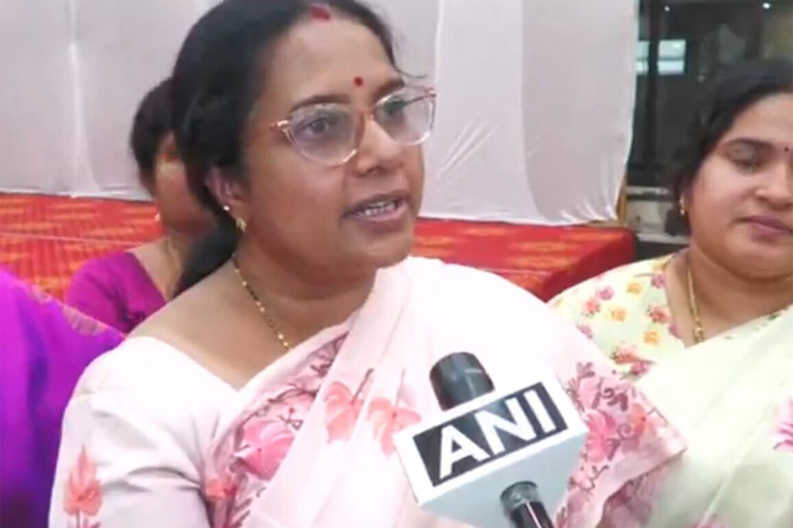 "Express concern over the safety of women", says TN BJP leader Vanathi Srinivasan