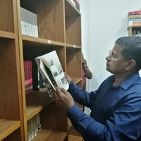 SRI LANKA-COLOMBO-CHINA CULTURAL CENTER-LIBRARY