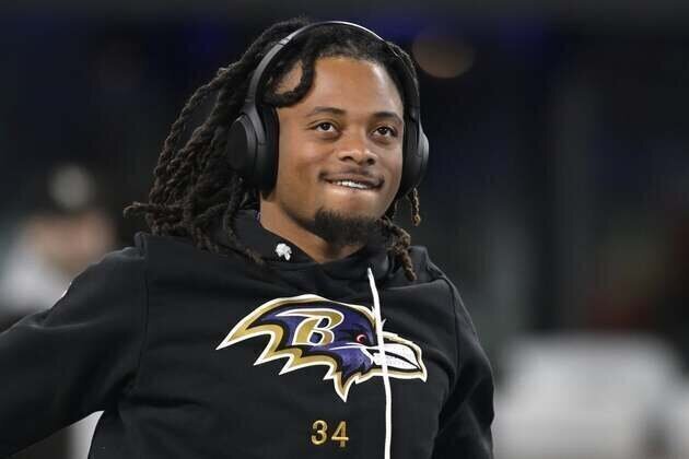 Report: Chargers sign RB Keaton Mitchell to 2-year deal