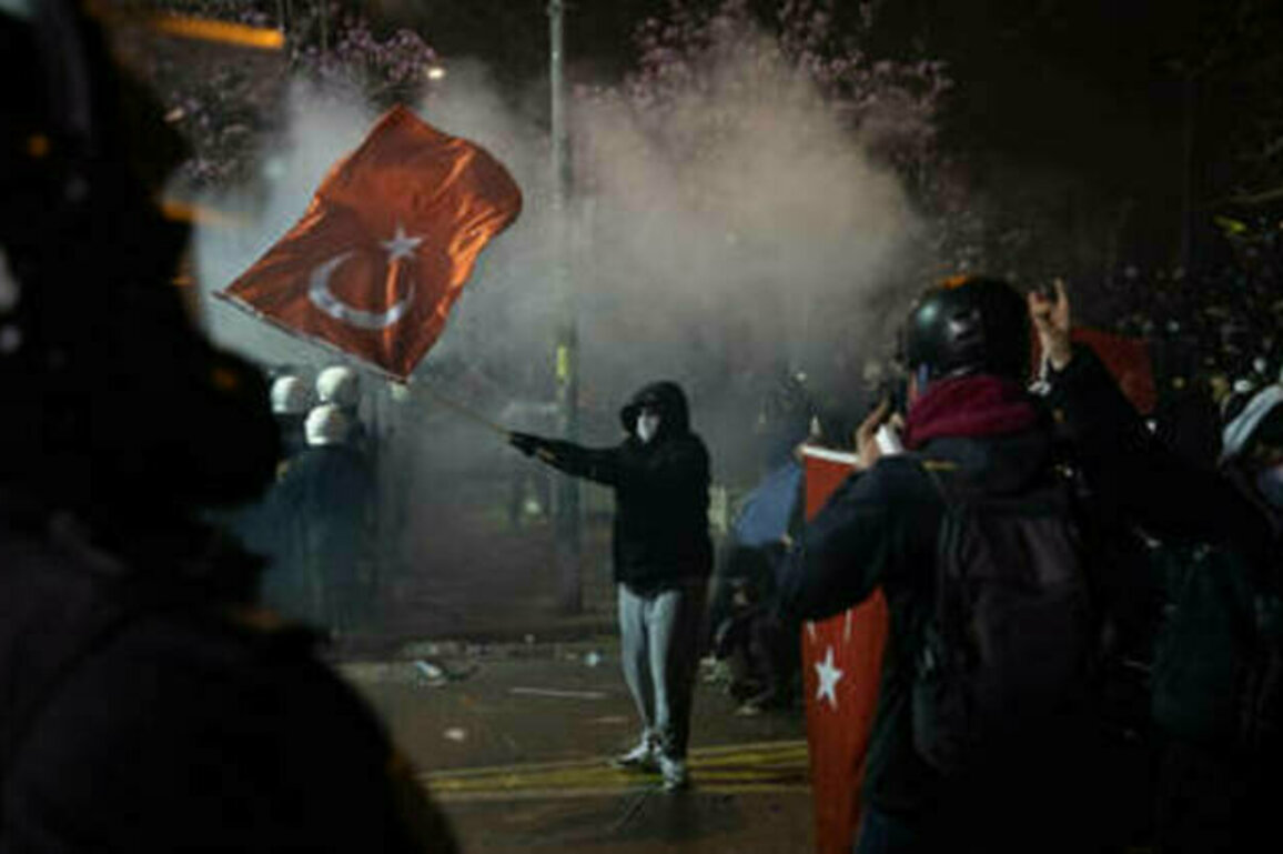 Protests in support of detained mayor sweep Trkiye (VIDEOS)