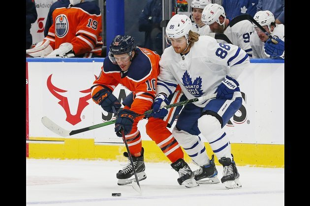 Maple Leafs take third straight on road from Oilers