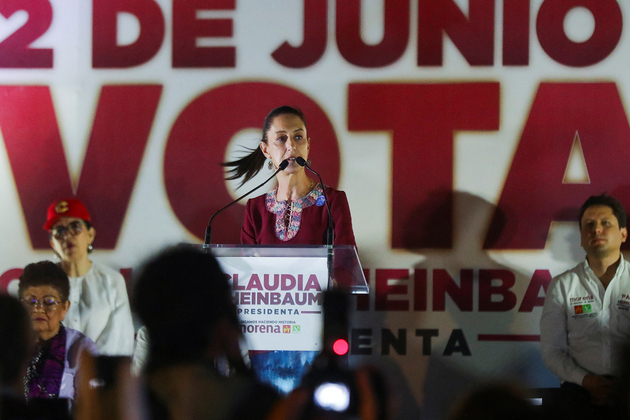 Mexico President presses charges againt harasser