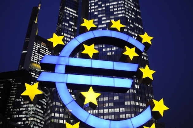 U.S. dollar slide continues, euro hits 16-year high