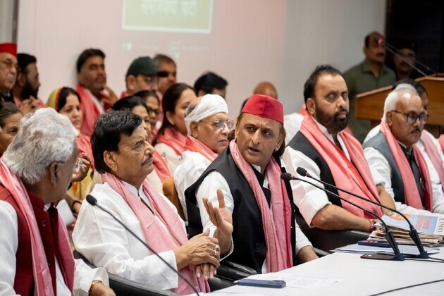 Akhilesh Yadav slams BJP over Women's Reservation, says it has "patriarchal, feudal, worn-out mindset."