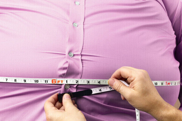 Obesity weighing down UK workforce  study