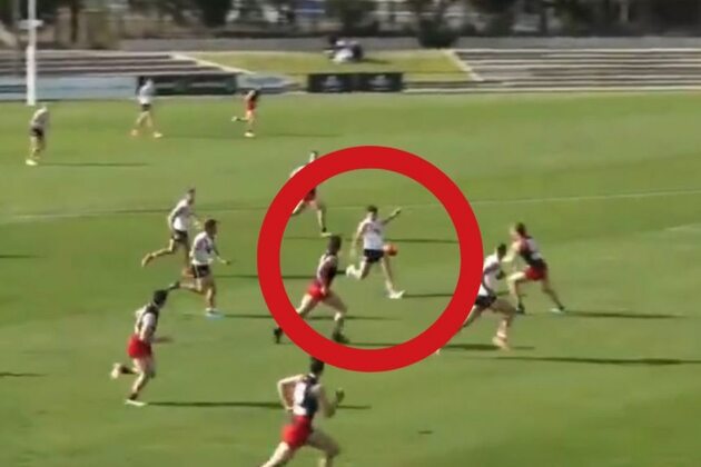 AFL news 2025- Jordan Endemann VFL video, kicks longest goal ever seen in absurd scenes