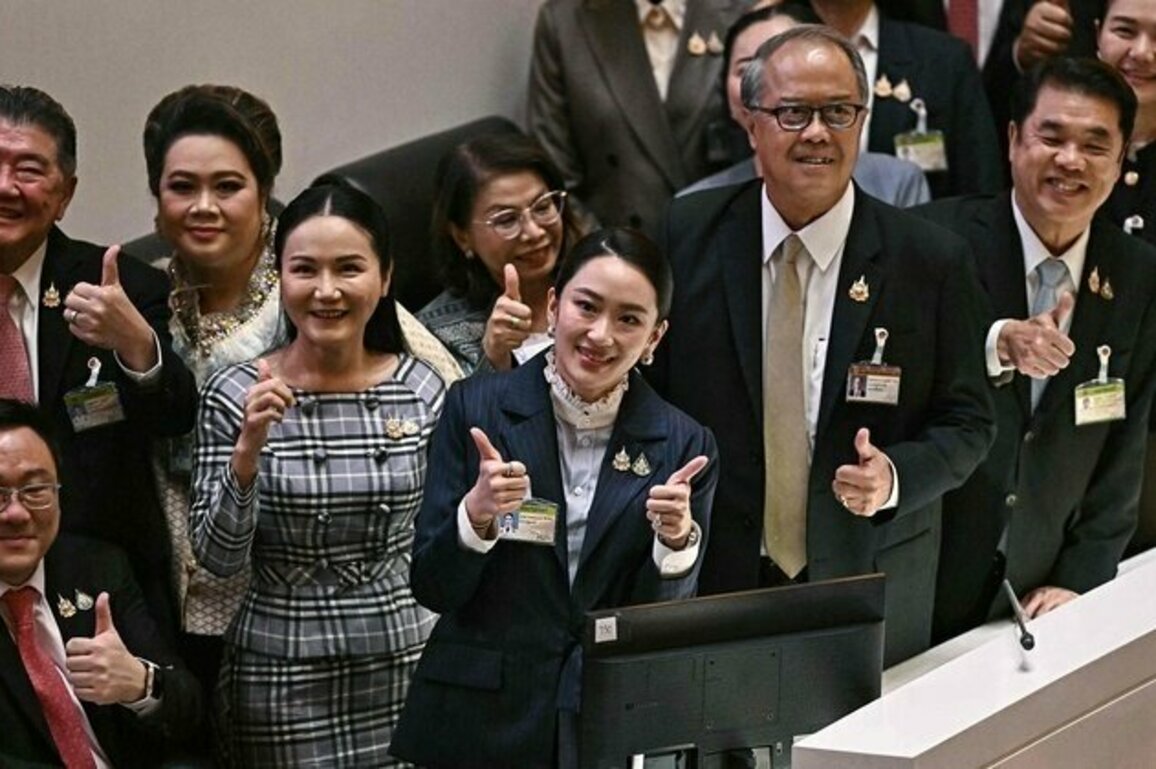 Thai PM thanks coalition for support in parliamentary confidence vote