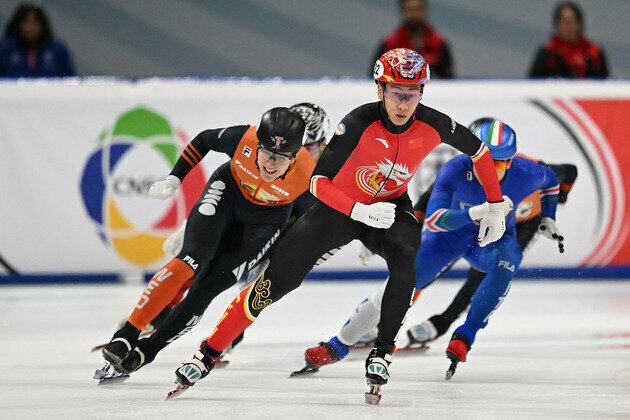 China earn two medals at Short Track Speed Skating World Tour Milan