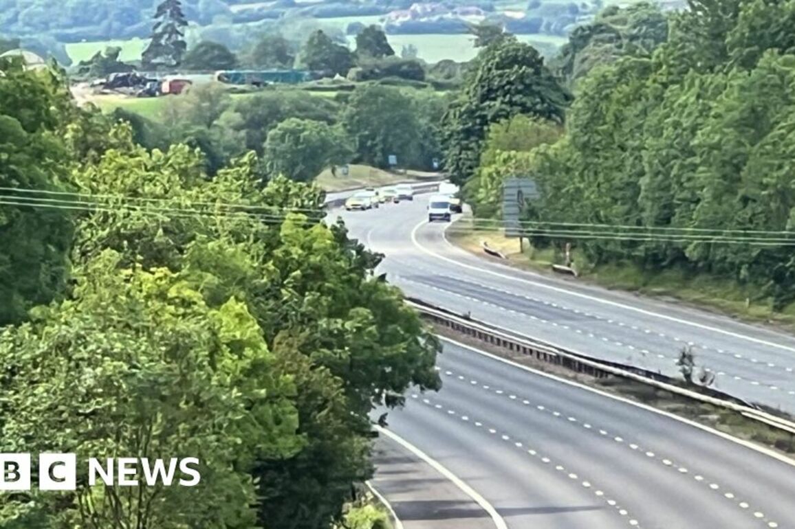 M5 closed northbound after teen and two adults killed in crash