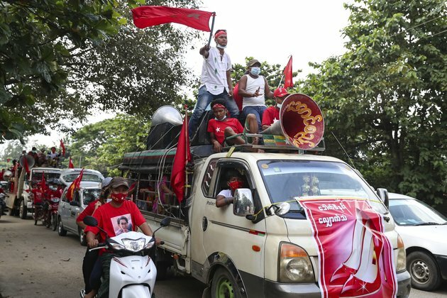 One Man Killed Another Stabbed in Myanmar Election Campaign Violence