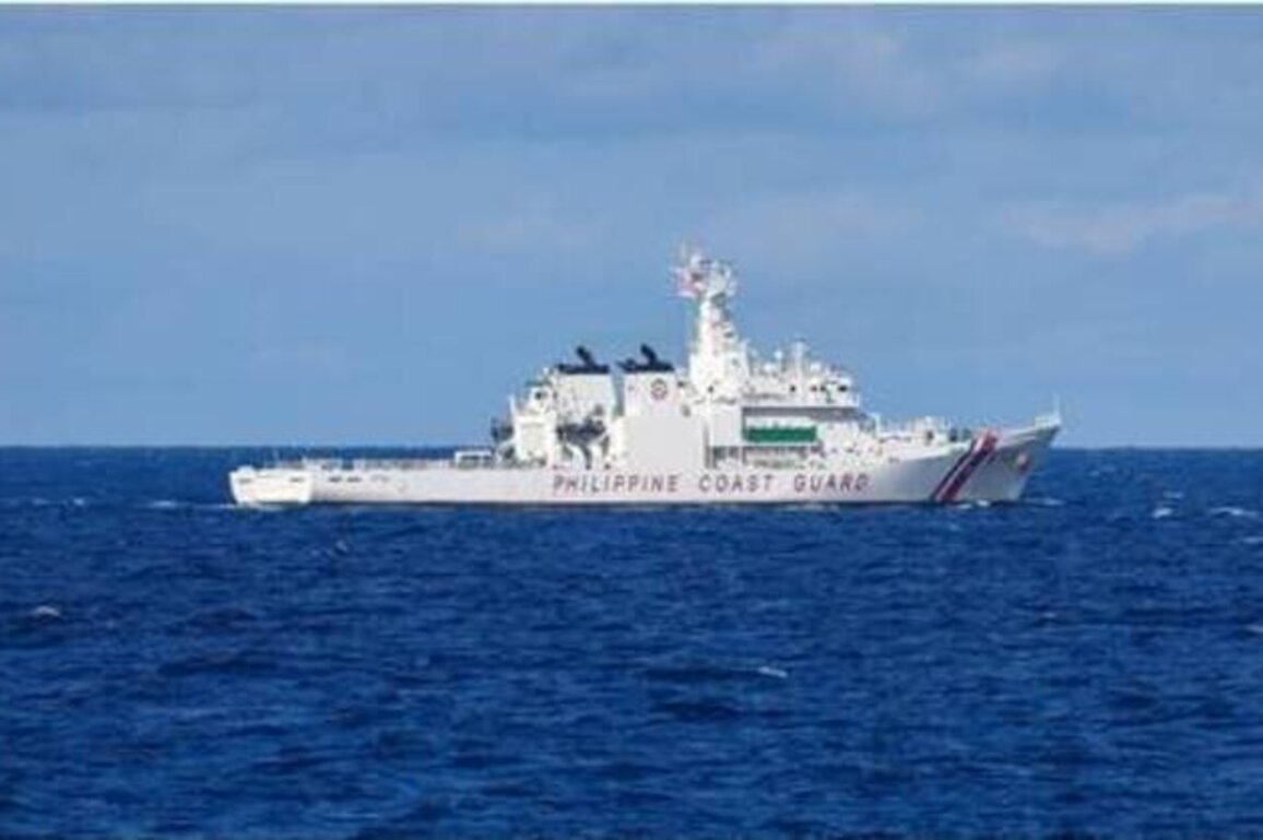 Ferry with over 350 aboard sinks in Philippines (VIDEO)