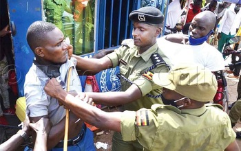 ▶️ Amagye ne poliisi bakoze ebikwekweto mu Kampala