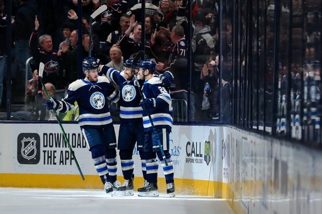 Short-handed Blue Jackets visit Predators