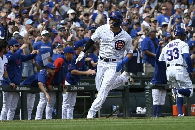 Cubs come back to sweep Rockies