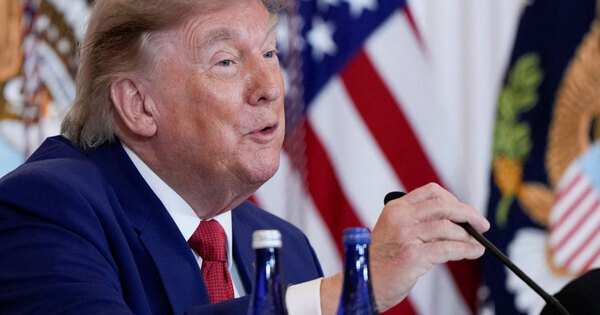 Trump shares Hillary Clinton's op-ed backing his Gaza peace plan