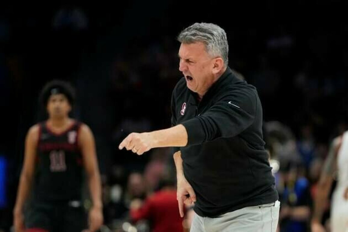 Freshman sensation Ebuka Okorie leads Stanford past Montana