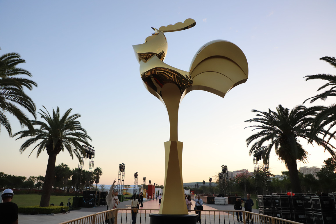 #CHINA-FUJIAN-XIAMEN-GOLDEN ROOSTER AND HUNDRED FLOWERS-DREAM AVENUE (CN)
