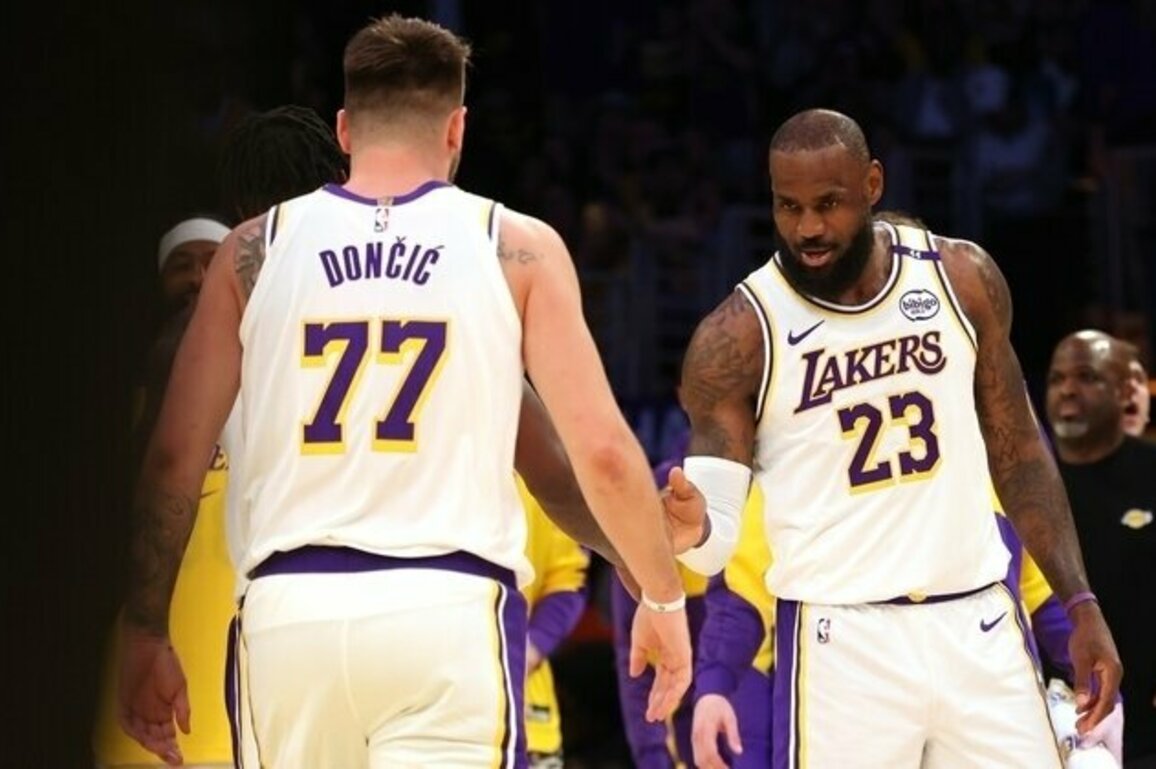 Eyeing 7th straight win, Lakers face improving Pelicans