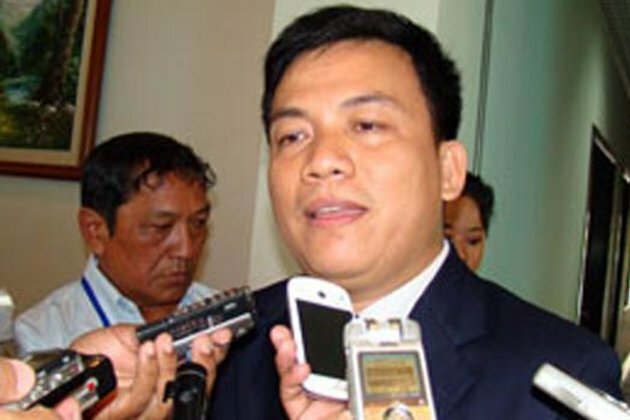 Cambodian Government Revokes Passports of 27 CNRP Members