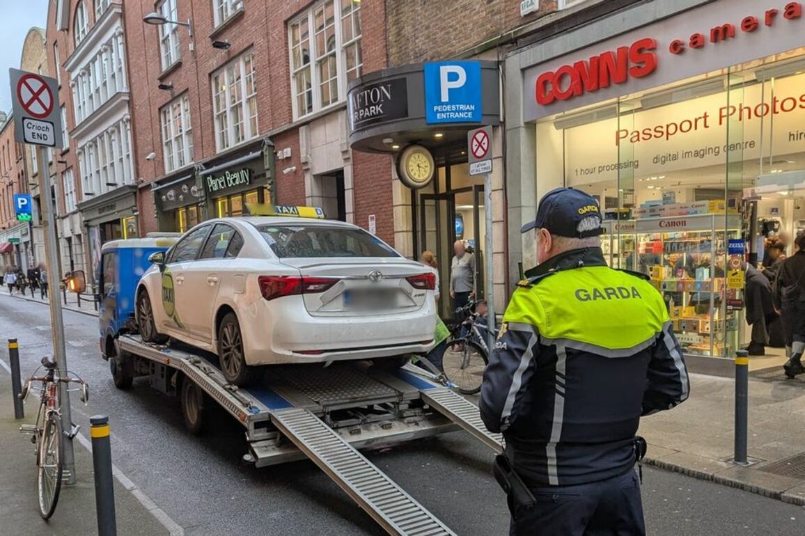 Garda seize uninsured taxi untaxed for 111 days