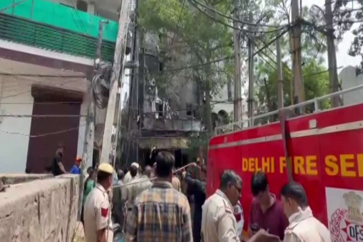 Fire breaks out at restaurant in Malviya Nagar, 11 rescued