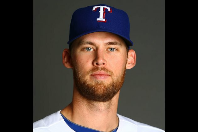 RHP Bard to attempt comeback with Rockies