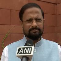 "PM Modi praised Home Minister Amit Shah," says Shiv Sena Naresh Mhaske after NDA Parliamentary Party meeting