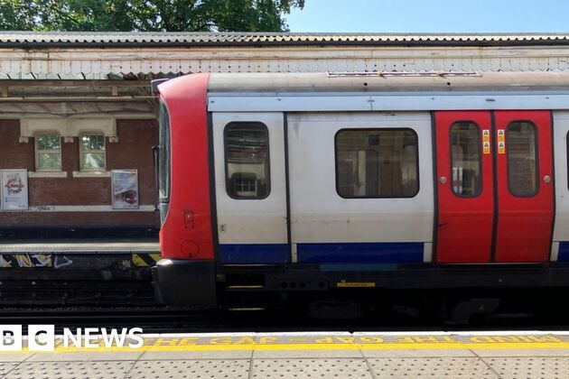 Tube fare evasion prosecutions highest since 2019