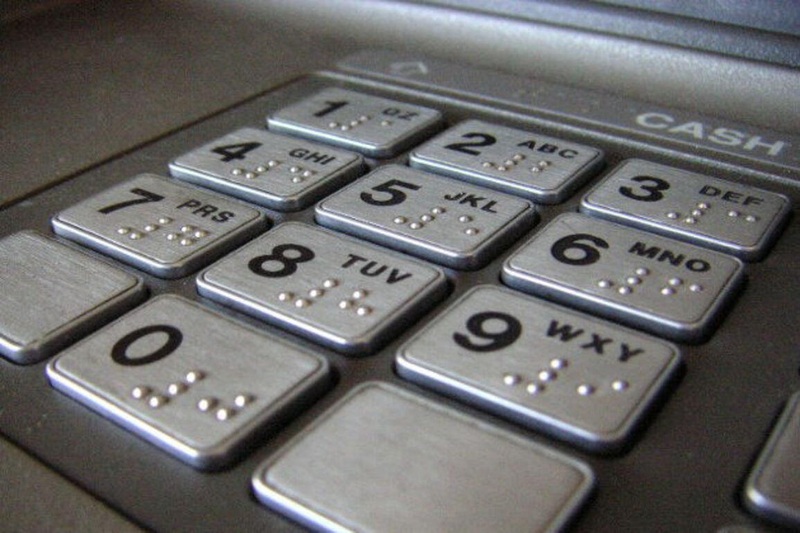 Romanian national distracts elderly at Dublin ATMs to rob them