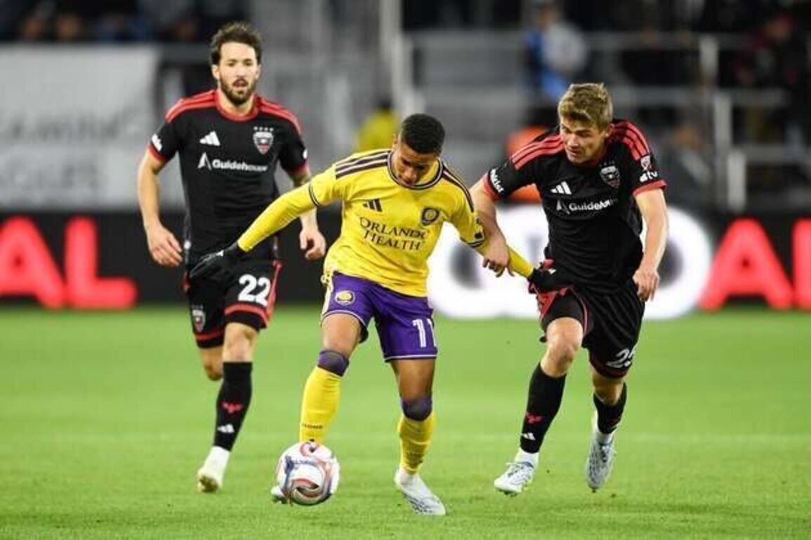 D.C. United scores 2 late goals to rally past Orlando City