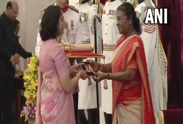 Rakesh Jhunjhunwala receives Padma Shri posthumously; Kumar Mangalam ...