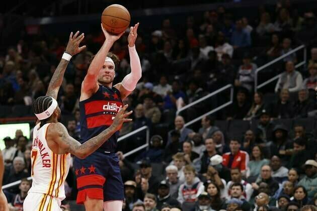 Wizards' Corey Kispert to miss time with thumb fracture