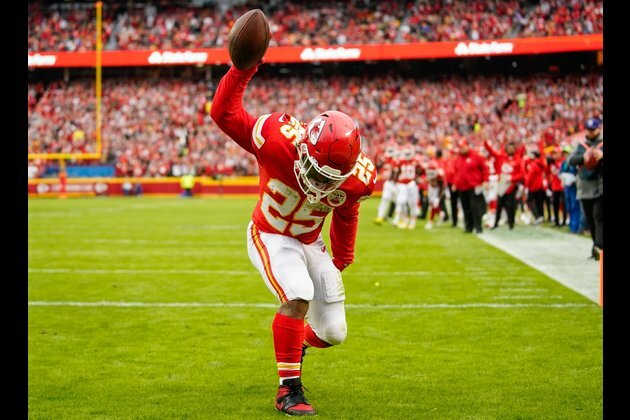 Chiefs RB Clyde Edwards-Helaire returns to practice