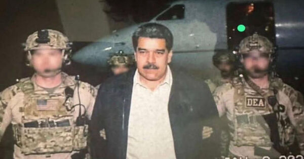 Venezuelans pick up the pieces a day after US forces abduct Maduro