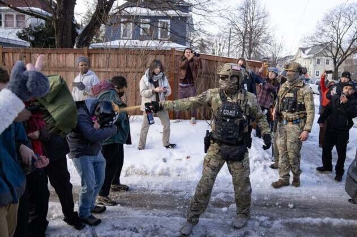 Restore and Bolster Congressional Oversight of DHS, ICE, and CBP