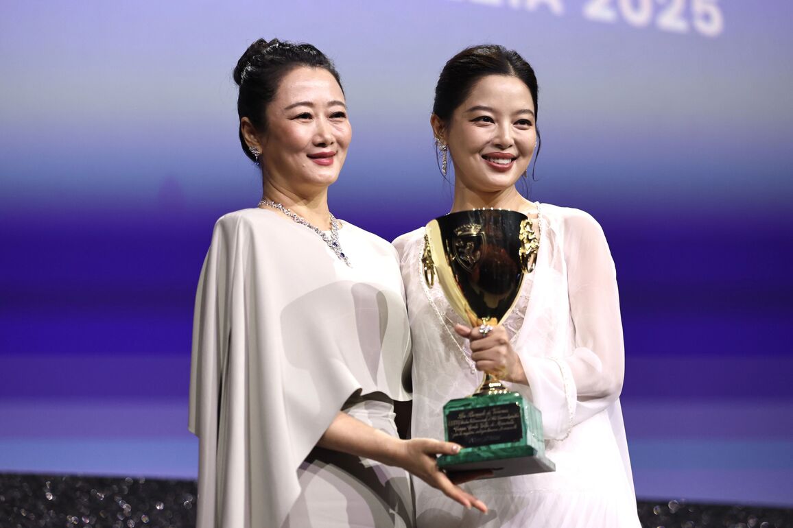 ITALY-VENICE-FILM FESTIVAL-BEST ACTRESS-XIN ZHILEI