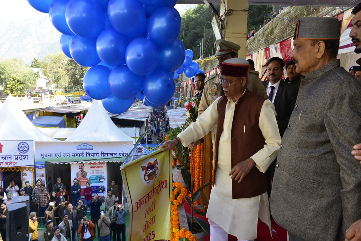 Himachal Governor inaugurates historic International Lavi Fair at Rampur Bushahr