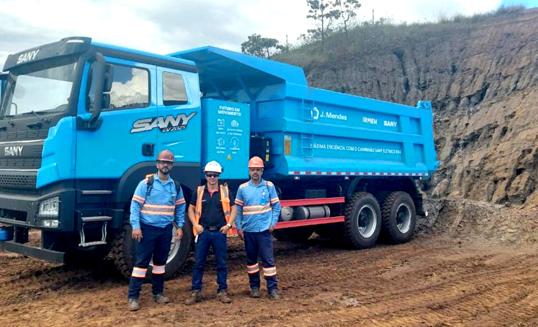Caminhão elétrico da Sany testado pela J.Mendes