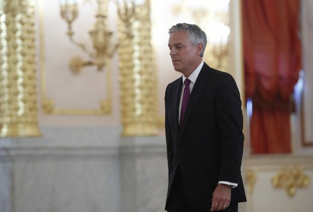 Jon Huntsman, US Ambassador to Russia, Resigns