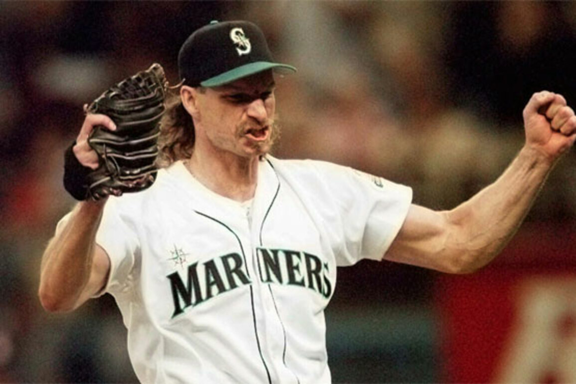 Randy Johnson reflects on Mariners retiring his No. 51 in 2026