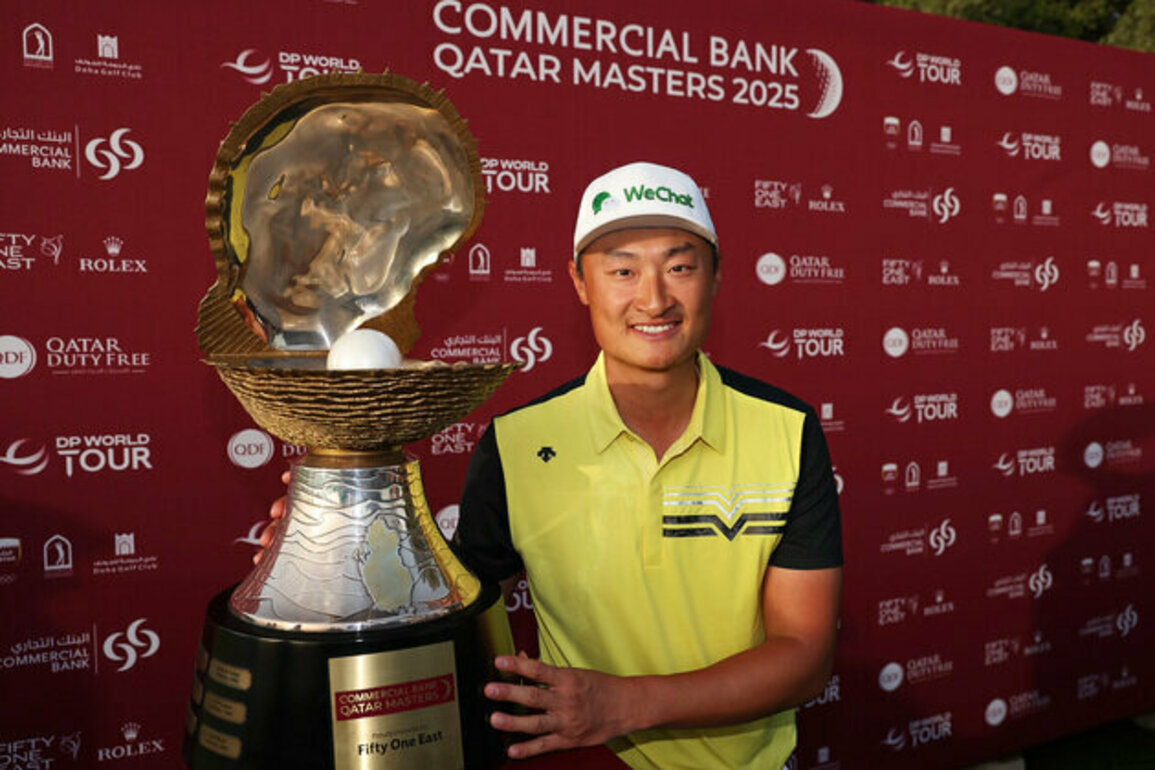 China's Li Haotong wins Qatar Masters title with dramatic birdie at 18