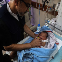 MIDEAST-GAZA-DEIR AL-BALAH-PREMATURE BABY-MEDICAL CARE