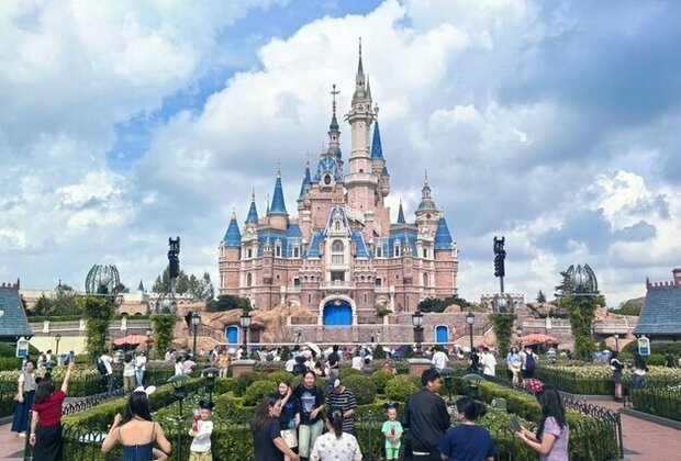 Shanghai Disneyland: A sea of joy in a fairytale world