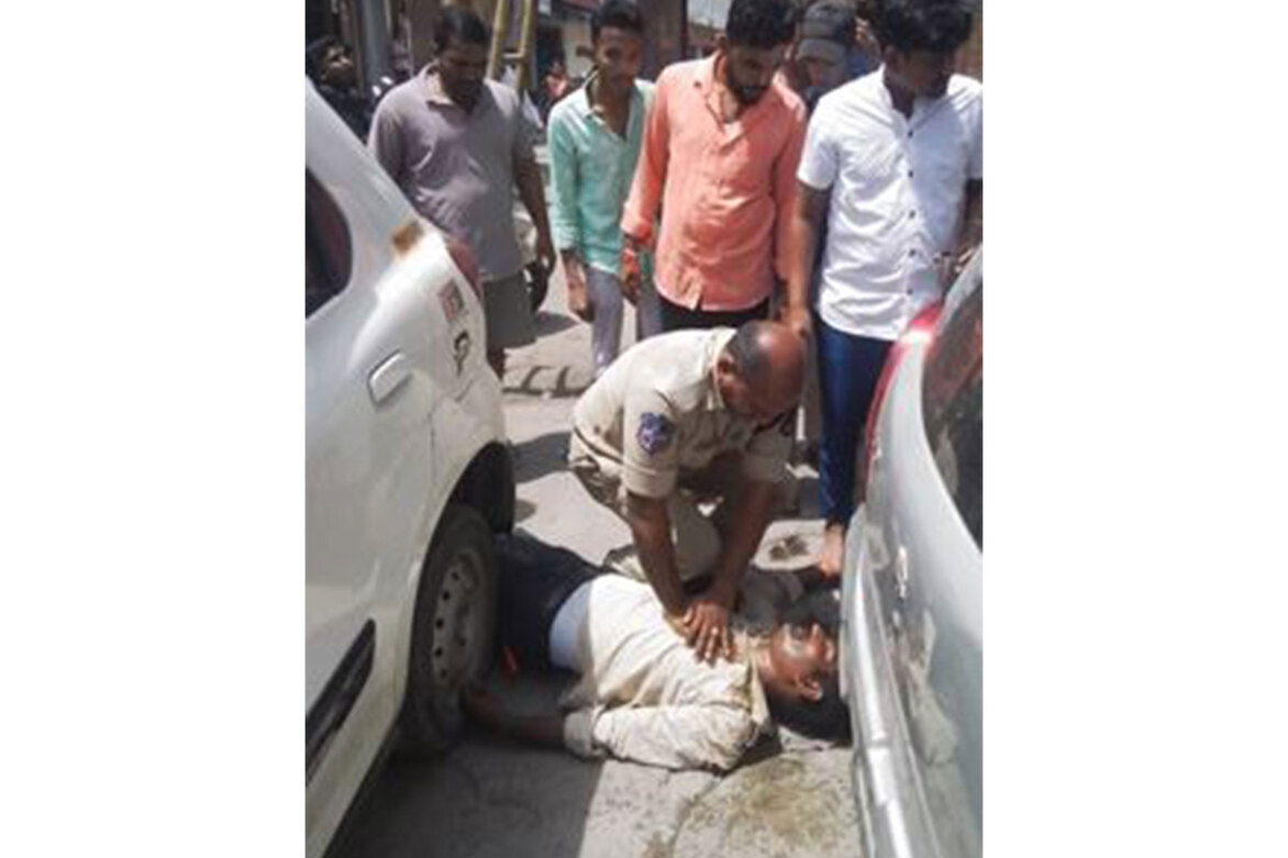 Hyderabad: Courageous action by Tappachabutra Police saves life in nick of time