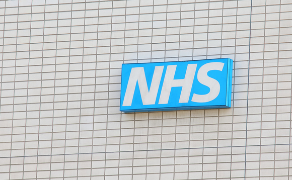 NHS waiting list drops to 7.29m