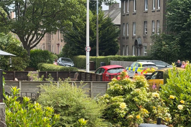 Man in critical condition as cops issue urgent appeal over Edinburgh garden incident