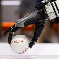 Scientists develop human-like robotic hand with smart palm-finger coordination