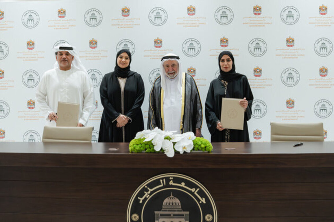 Sharjah Ruler witnesses MOCCAE-UODH MoU signing
